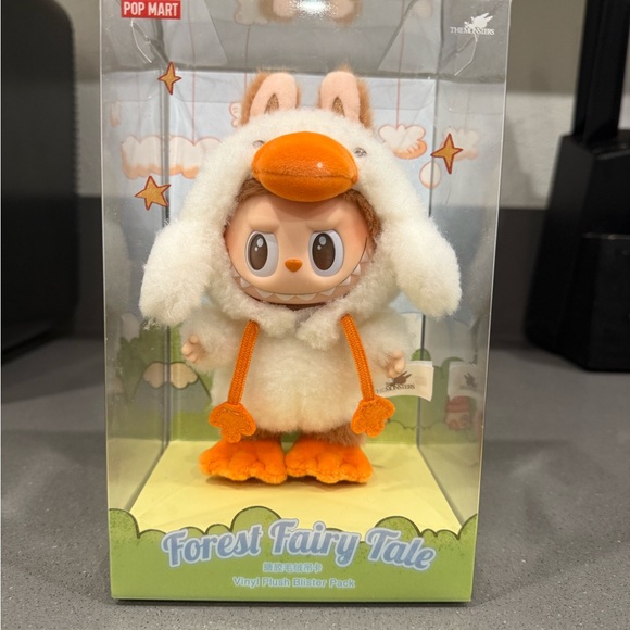 Pop Mart Forest Fairy Tale Vinyl Plush - Orange and Cream - Picture 1 of 1